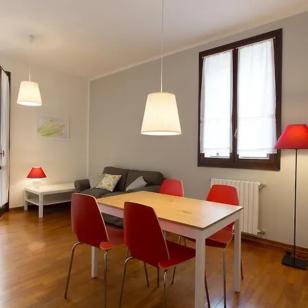 Lägenhet Casa Delle Mura